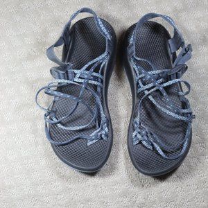 Chaco Size 11 Black and Blue Sandals